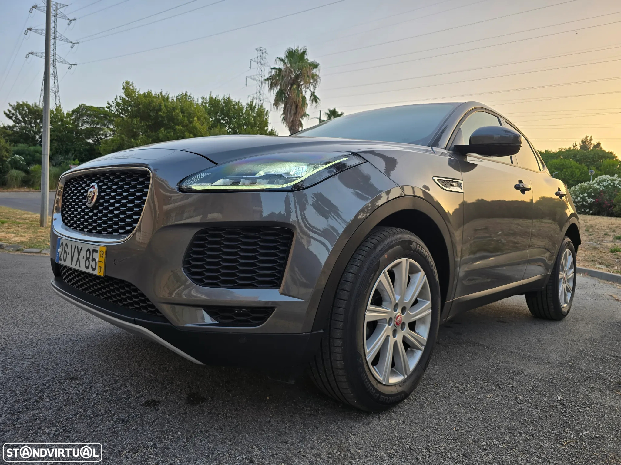 Jaguar E-Pace 2.0 i4D S - 24