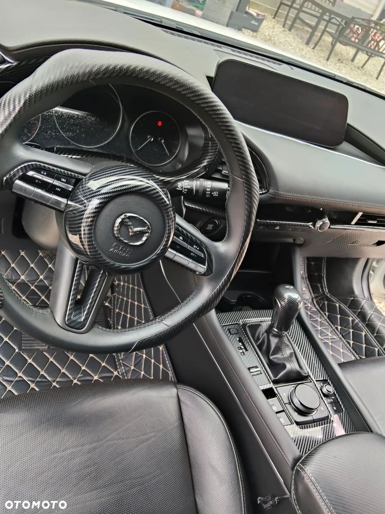 Mazda 3 e-SKYACTIV-X 186 M HYBRID TAKUMI - 39