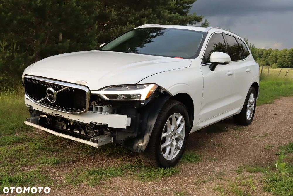 Volvo XC 60 T5 AWD Geartronic Momentum - 10