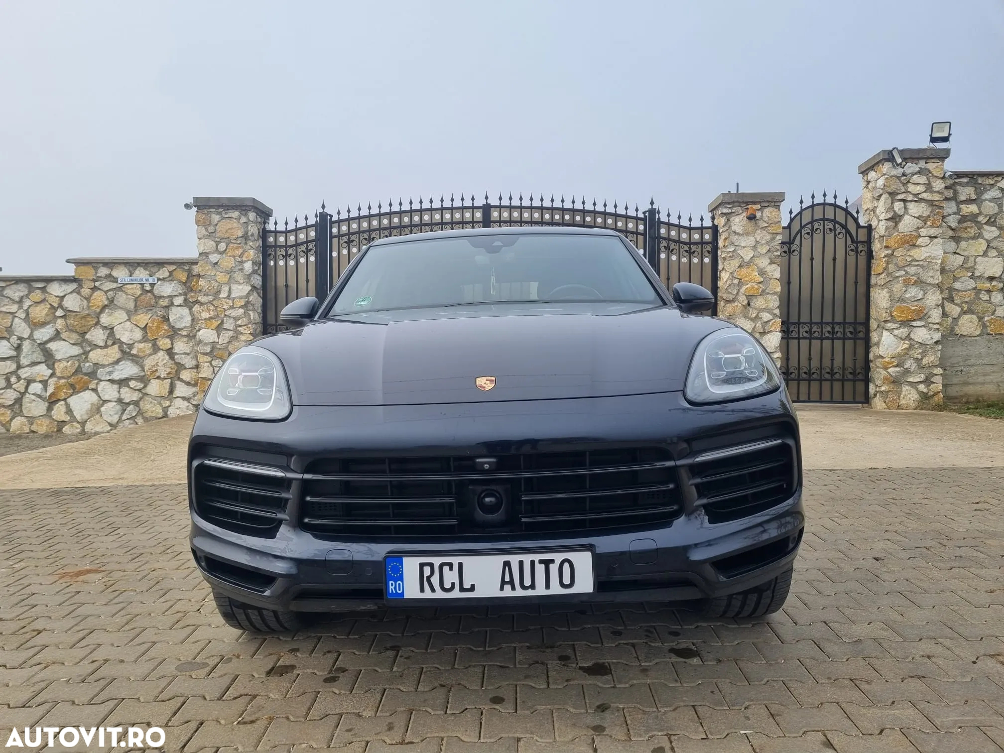 Porsche Cayenne S Tiptronic S Platinum Edition - 3