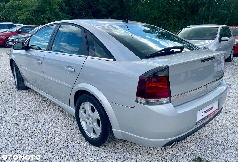 Opel Vectra 3.2 V6 GTS - 14
