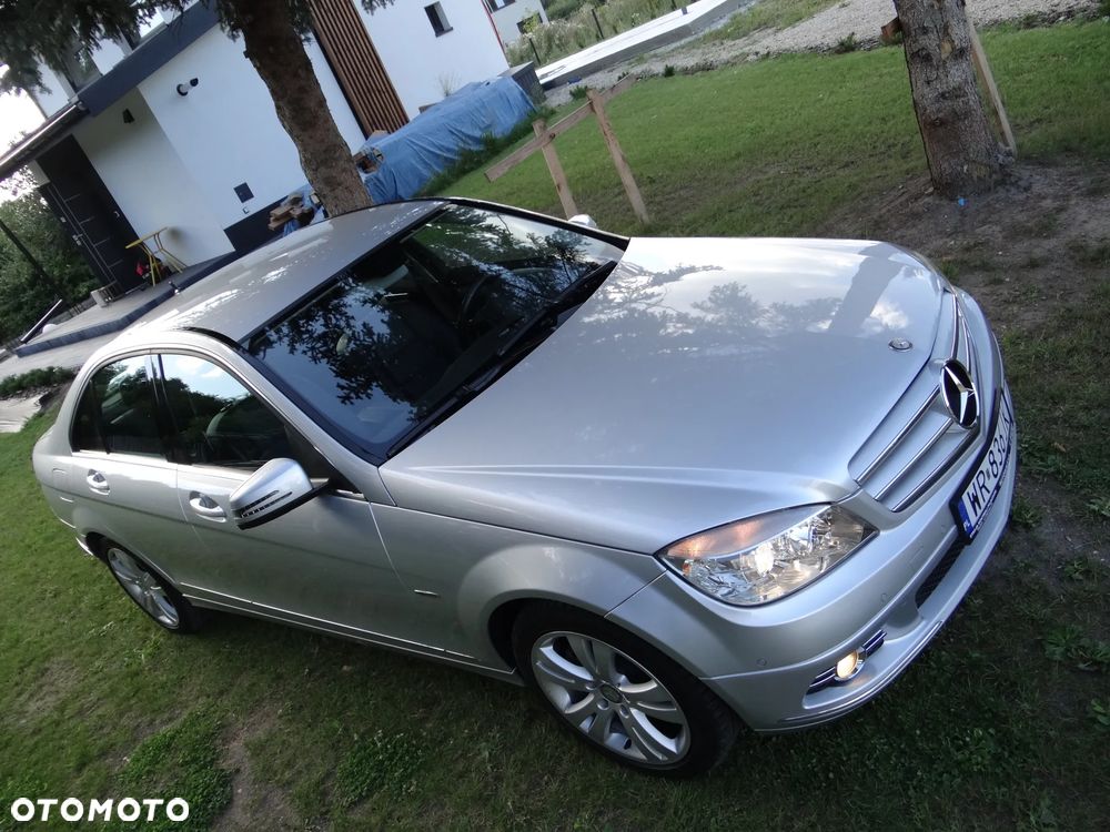 Mercedes-Benz Klasa C 180 BlueEFFICIENCY 7G-TRONIC Avantgarde - 6