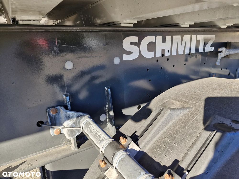 Schmitz Cargobull - 3