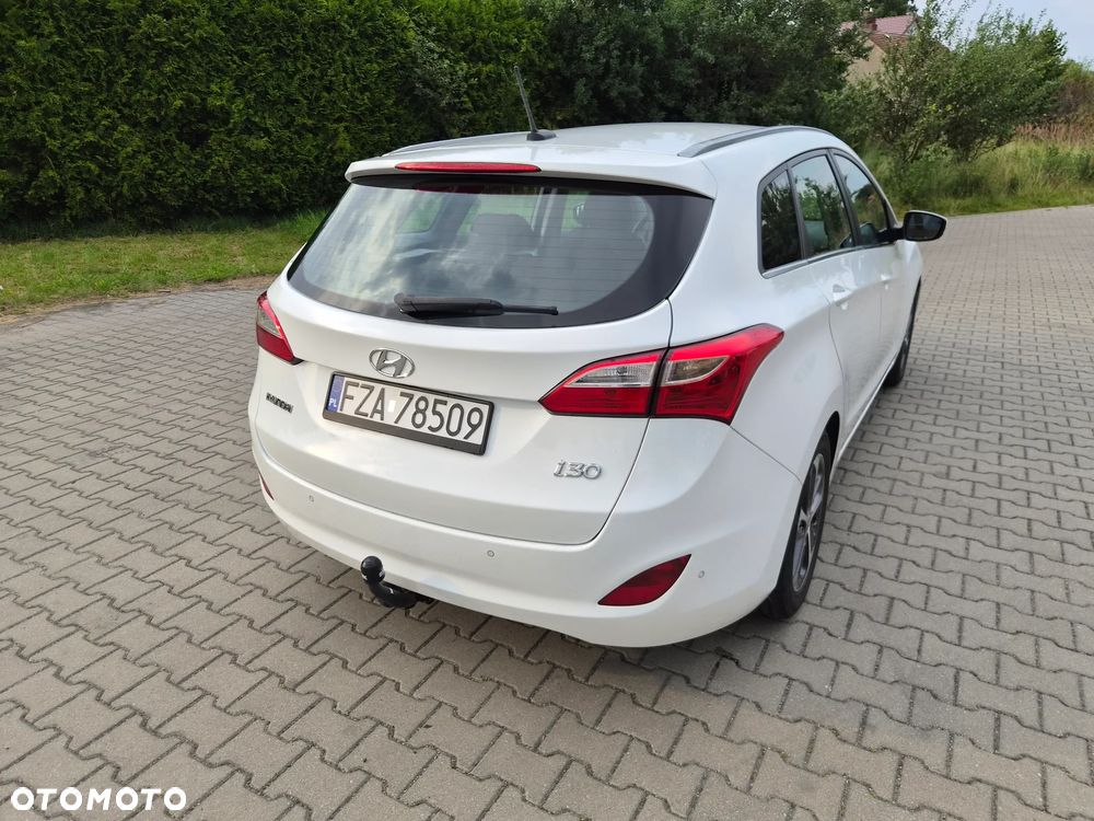 Hyundai i30 1.6 CRDI Intro Edition - 5