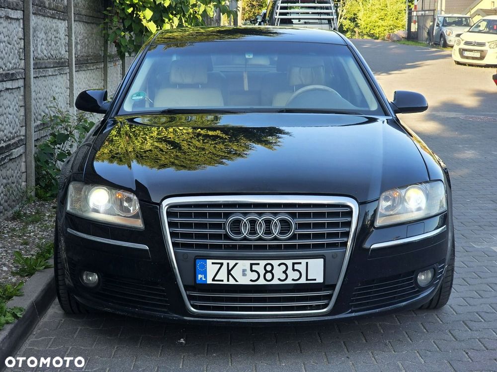 Audi A8 3.2 FSI Quattro Tiptr - 2