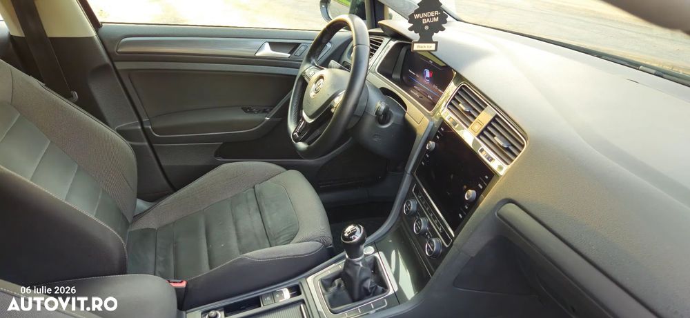 Volkswagen Golf 1.5 TSI Highline - 11