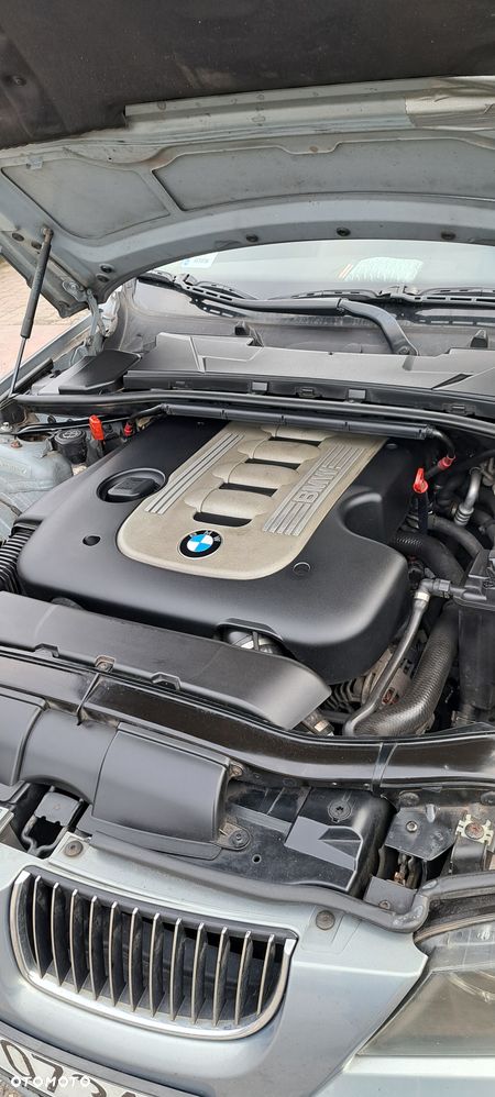 BMW Seria 3 330d - 8