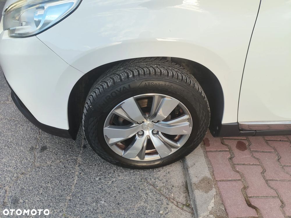 Peugeot 2008 PureTech 82 Allure - 34