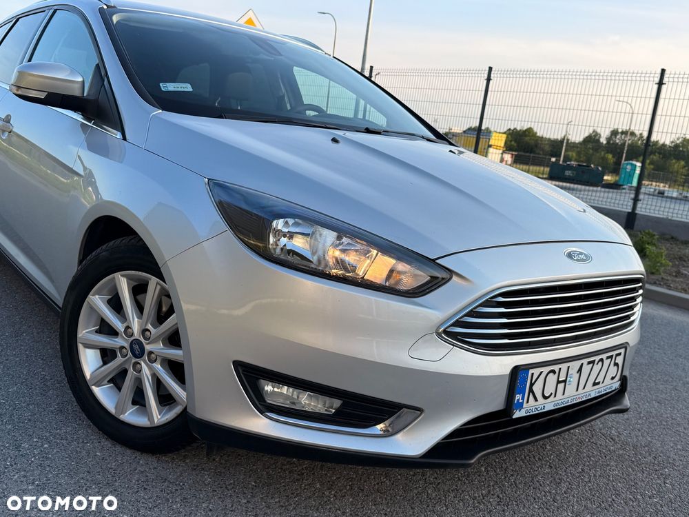 Ford Focus 1.5 EcoBoost Titanium ASS - 12