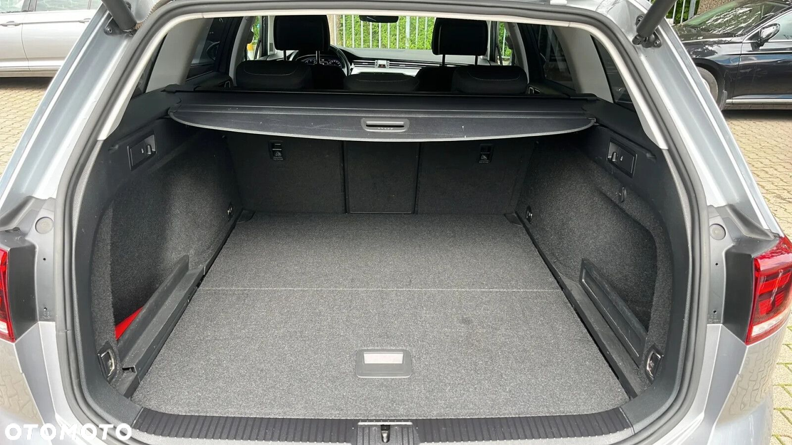 Volkswagen Passat 2.0 TDI EVO Business DSG - 29