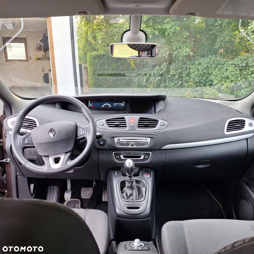 Renault Scenic 1.6 16V Expression - 12