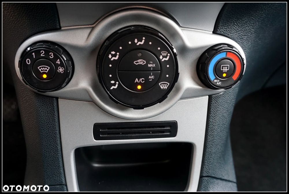 Ford Fiesta 1.25 Titanium - 16