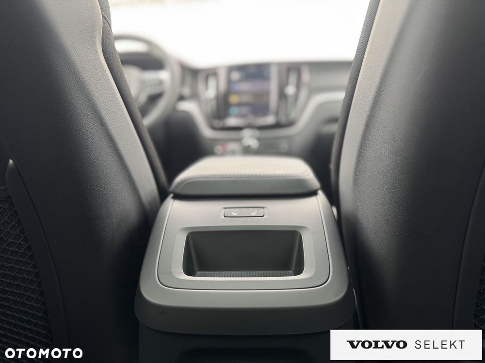 Volvo XC 60 - 24