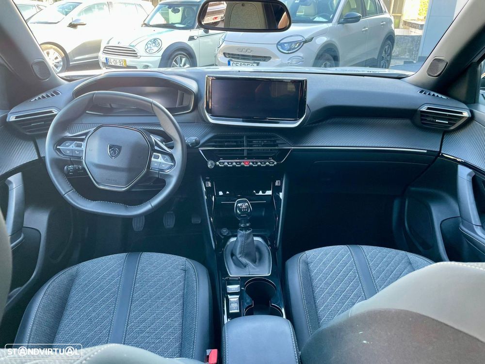 Peugeot 2008 1.2 PureTech Allure Pack - 9