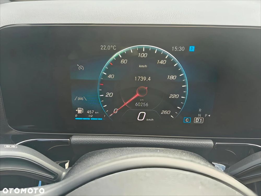 Mercedes-Benz GLA 200 Style - 14