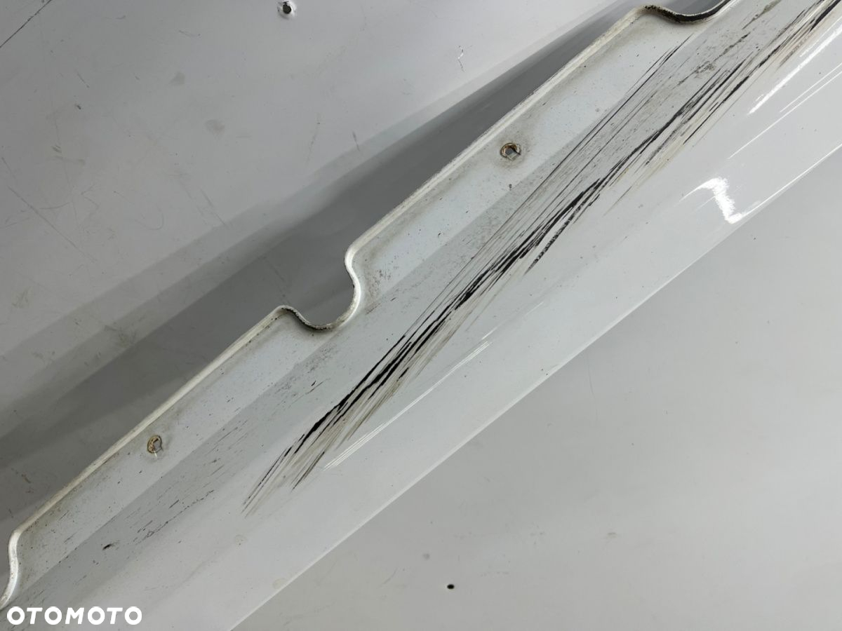 Nakładka progu Hyundai I30 I FD 5Drzwi HB 07-12r. PRAWA listwa progowa zewnętrzna kolor 7F próg - 4