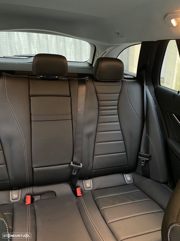 Mercedes-Benz E 300 de 4Matic 9G-TRONIC Avantgarde - 15