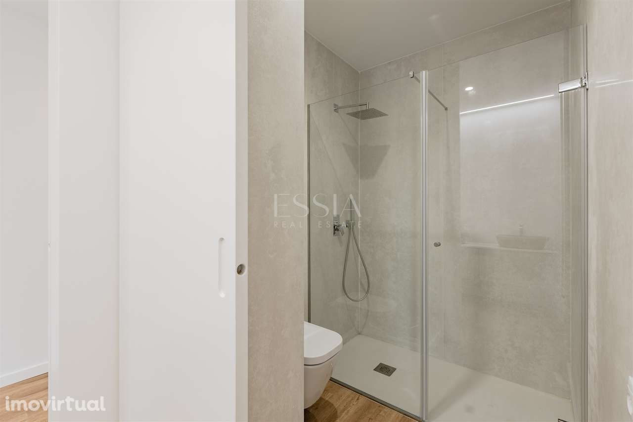 Moradia T4 com Piscina e Vista Mar - Grande imagem: 2/59