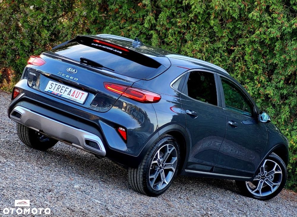 Kia XCeed - 4