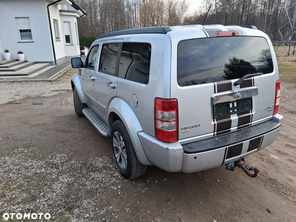 Dodge Nitro 2.8 CRD DPF Automatik R/T - 3