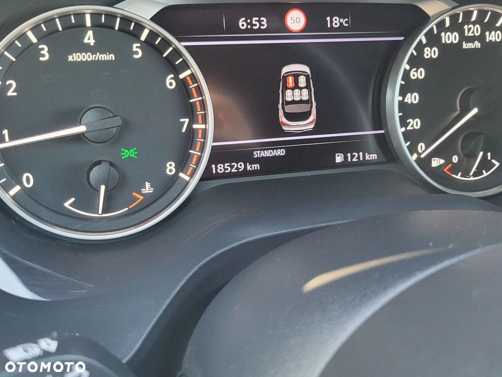 Nissan Qashqai 1.3 DIG-T MHEV N-Connecta - 27