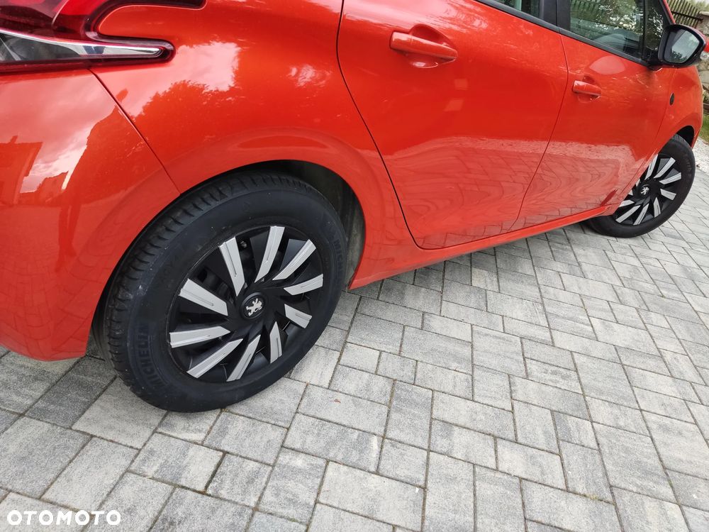 Peugeot 208 1.2 PureTech Active - 8