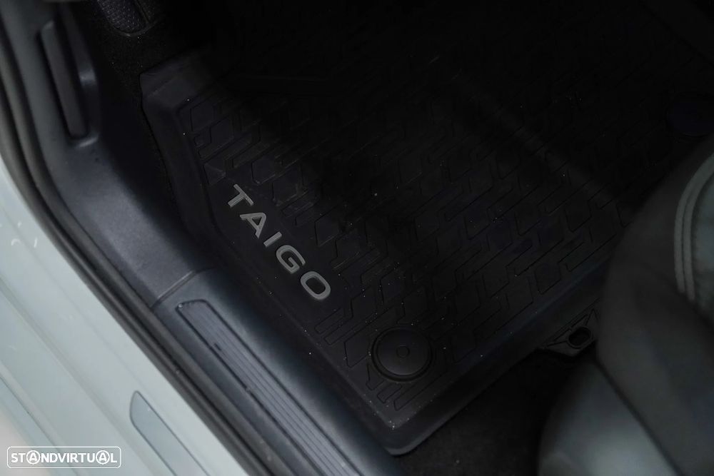 VW Taigo 1.0 TSI R-Line DSG - 21