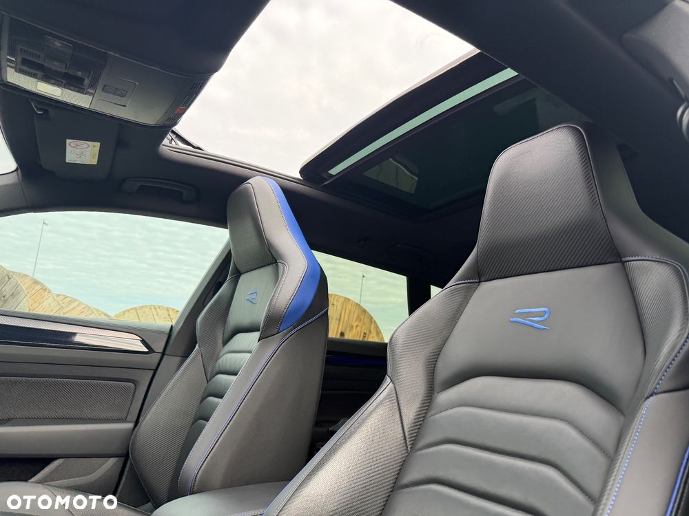 Volkswagen Arteon 2.0 TSI 4Motion R DSG - 9