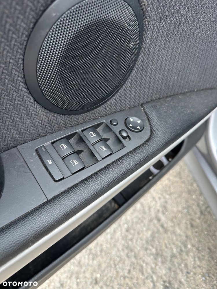 BMW Seria 3 320d DPF - 14