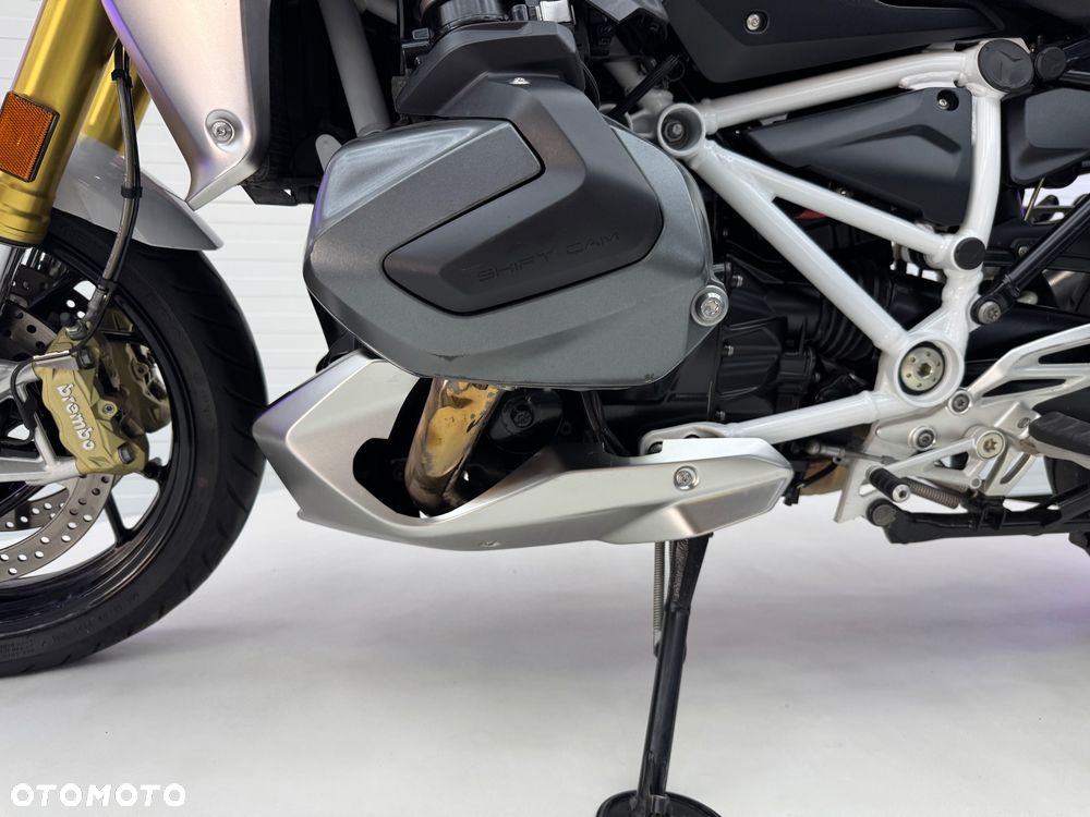 BMW R - 25
