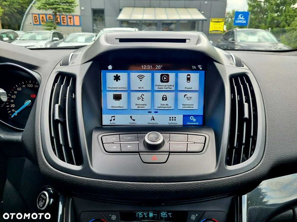 Ford Kuga 1.5 EcoBoost 2x4 Titanium - 22