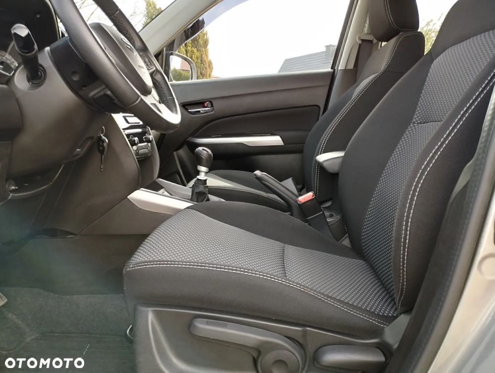 Suzuki Vitara 1.4 Boosterjet SHVS Premium 2WD - 15