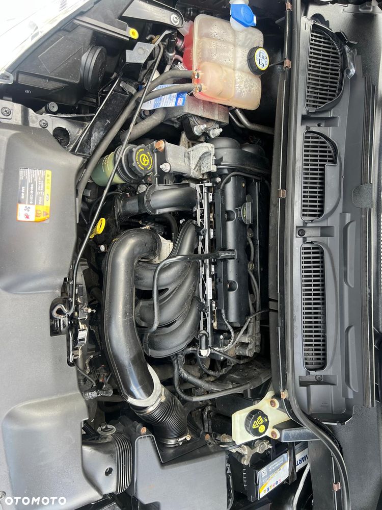 Ford C-MAX - 17
