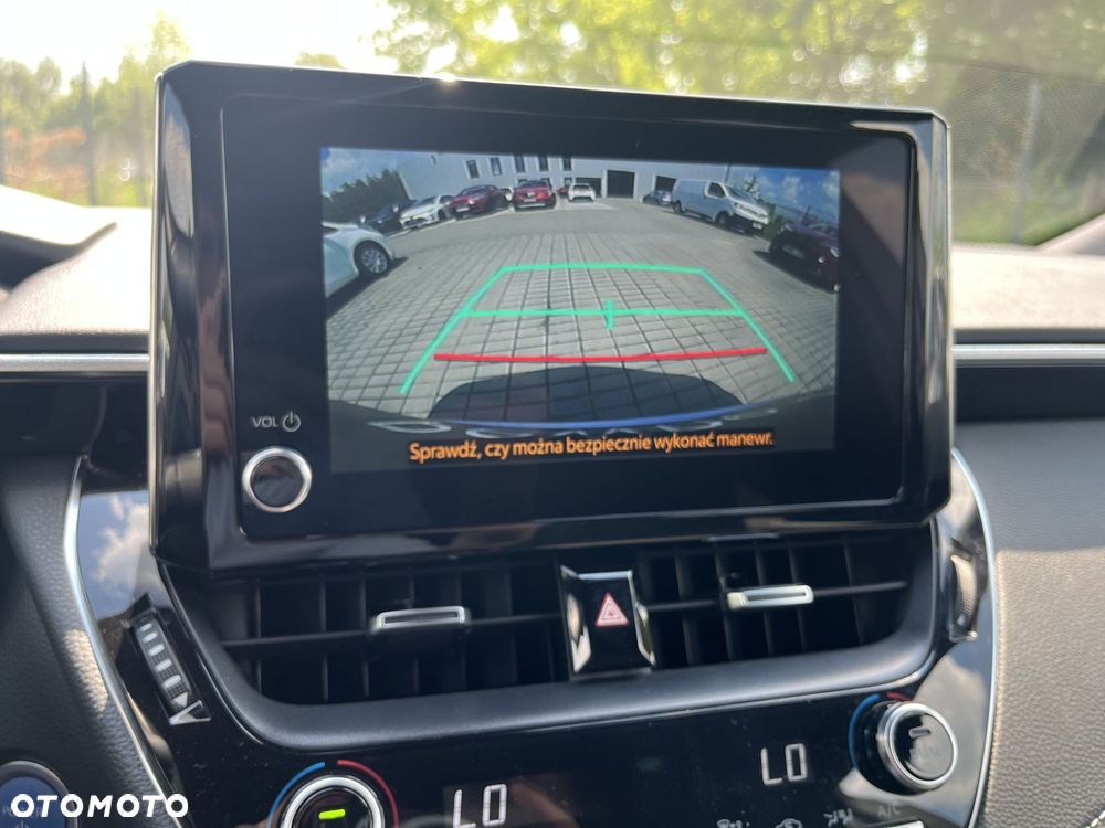 Toyota Corolla 2.0 Hybrid Comfort - 12