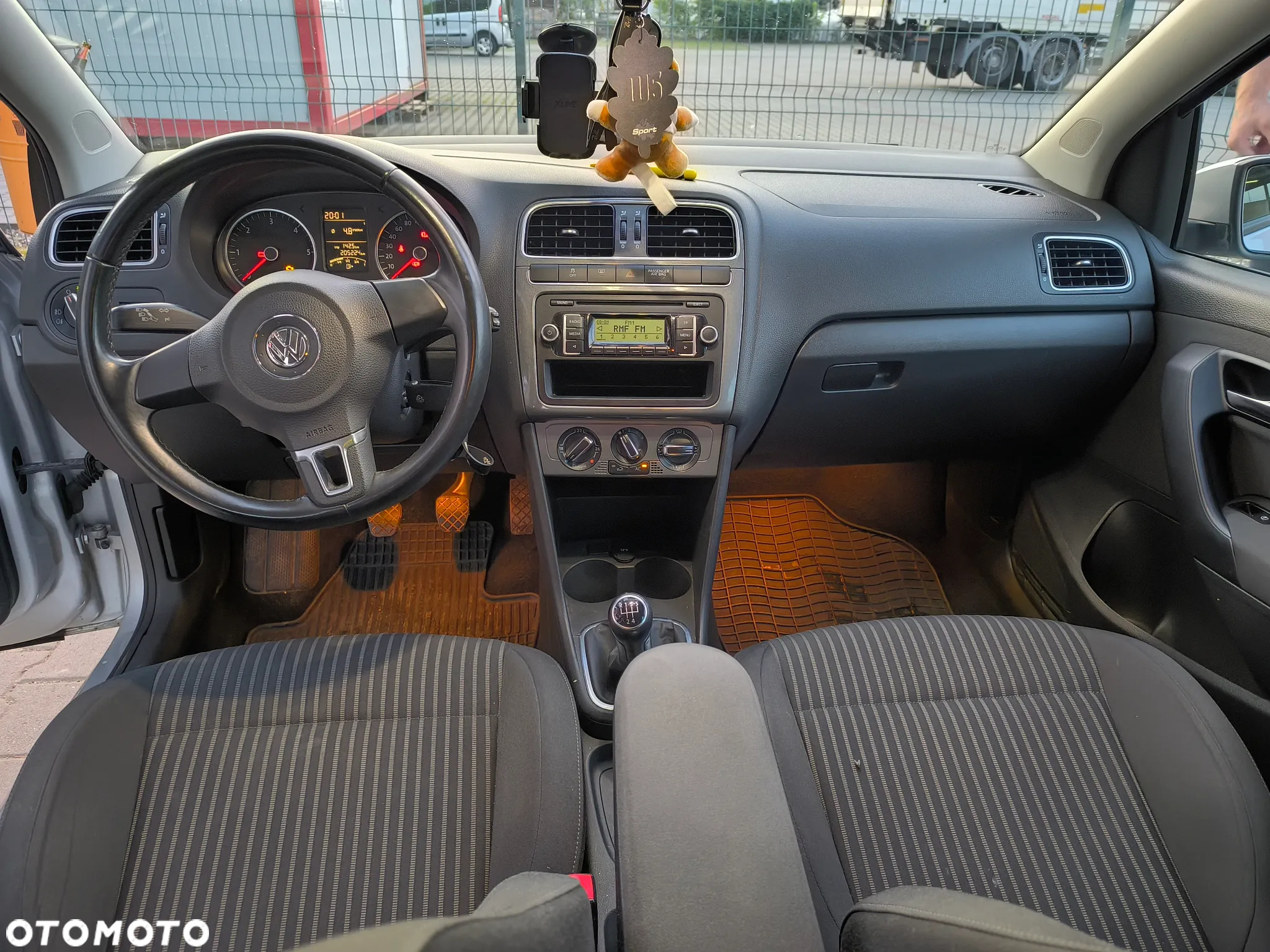 Volkswagen Polo - 10