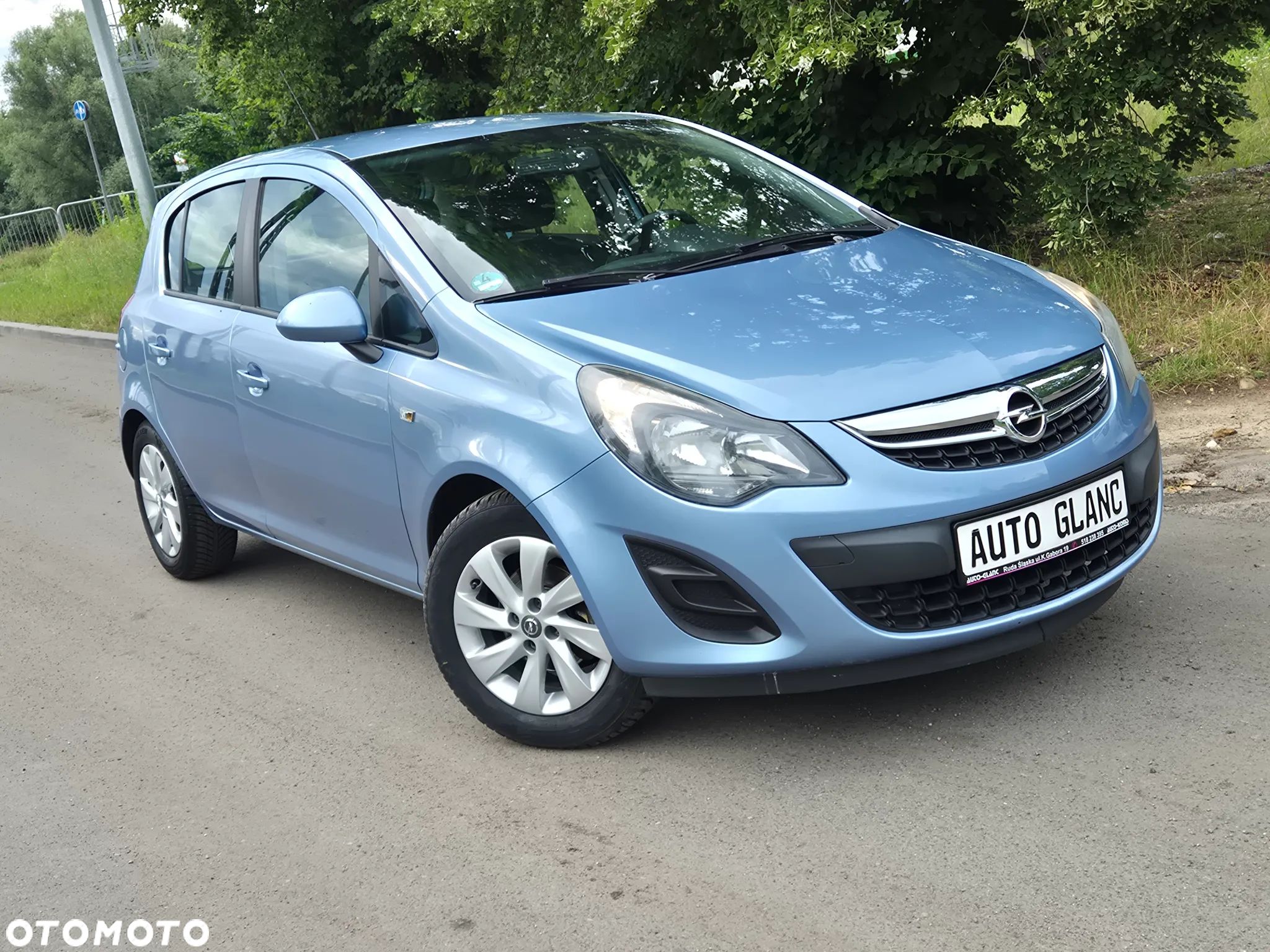 Opel Corsa 1.4 16V Edition - 1