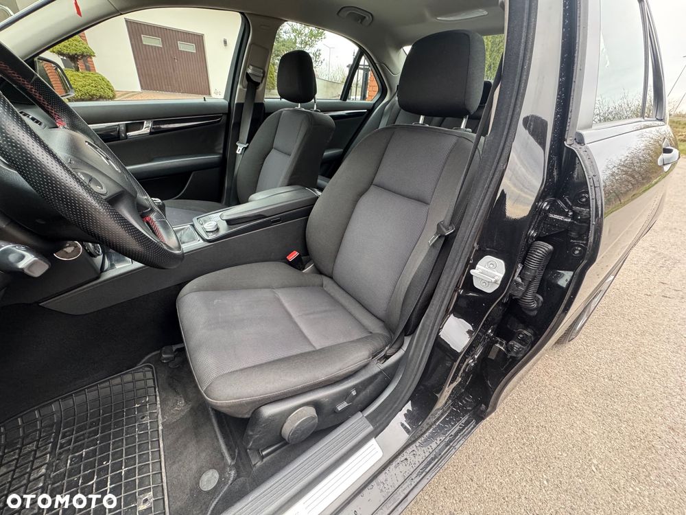 Mercedes-Benz Klasa C 200 CDI Elegance - 7