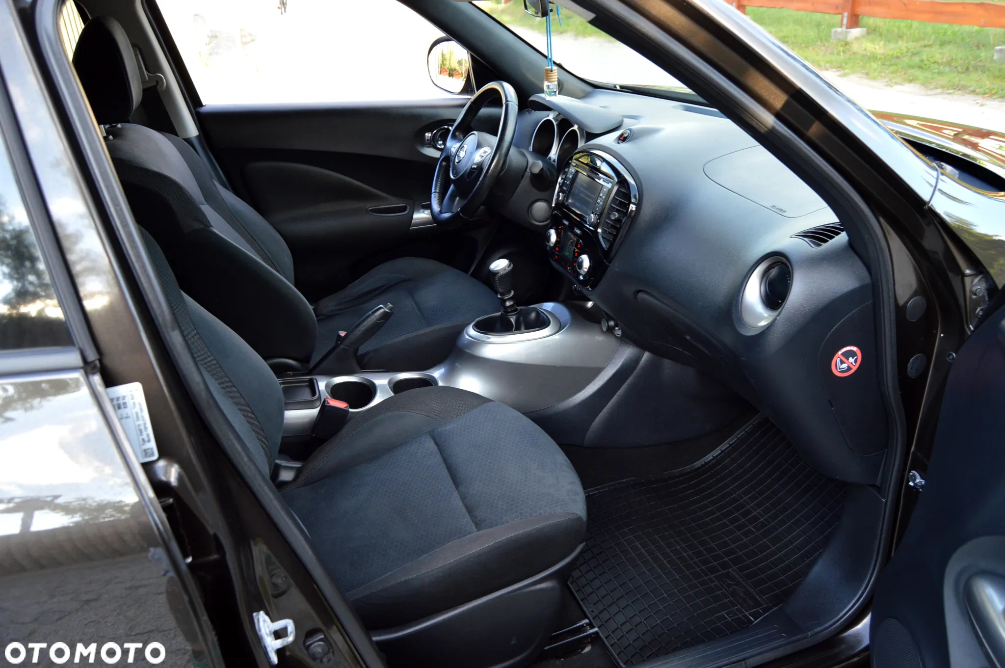 Nissan Juke 1.6 T Tekna - 33