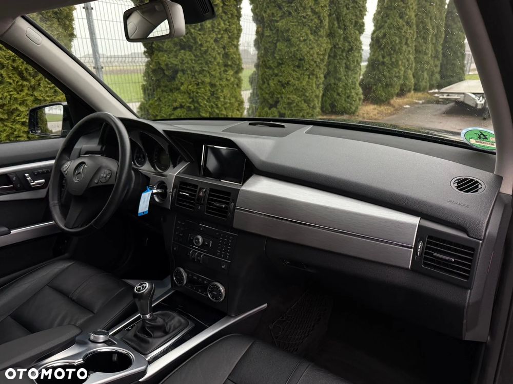 Mercedes-Benz GLK 350 CDI DPF 4Matic 7G-TRONIC SPORT EDITION - 20