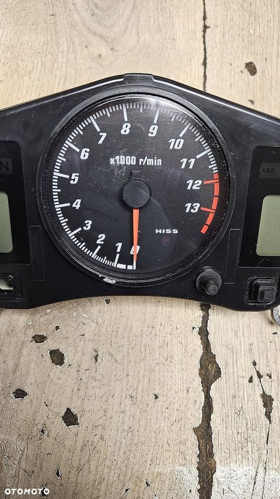 Licznik zegar prędkościomierz Honda VFR 800 V-Tec - 6