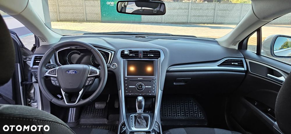 Ford Mondeo 2.0 TDCi Titanium PowerShift - 12
