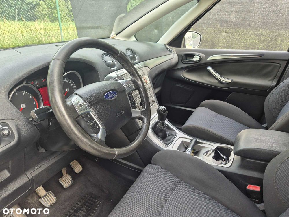 Ford S-Max - 7