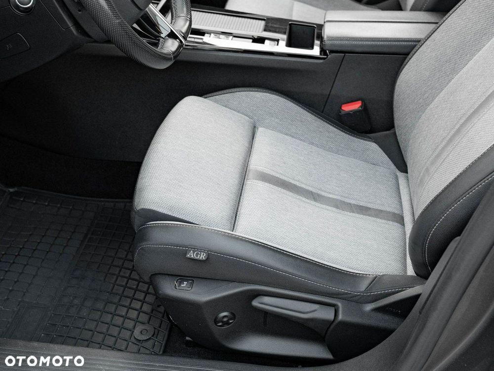 Opel Astra 1.2 T Elegance S&S - 14