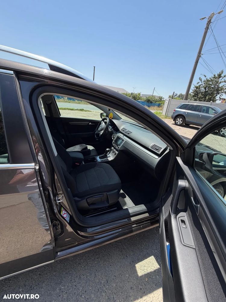 Volkswagen Passat 1.6 TDI BlueMotion Technology DSG Comfortline - 7