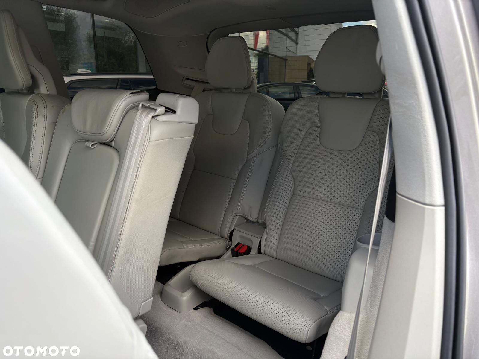 Volvo XC 90 - 14