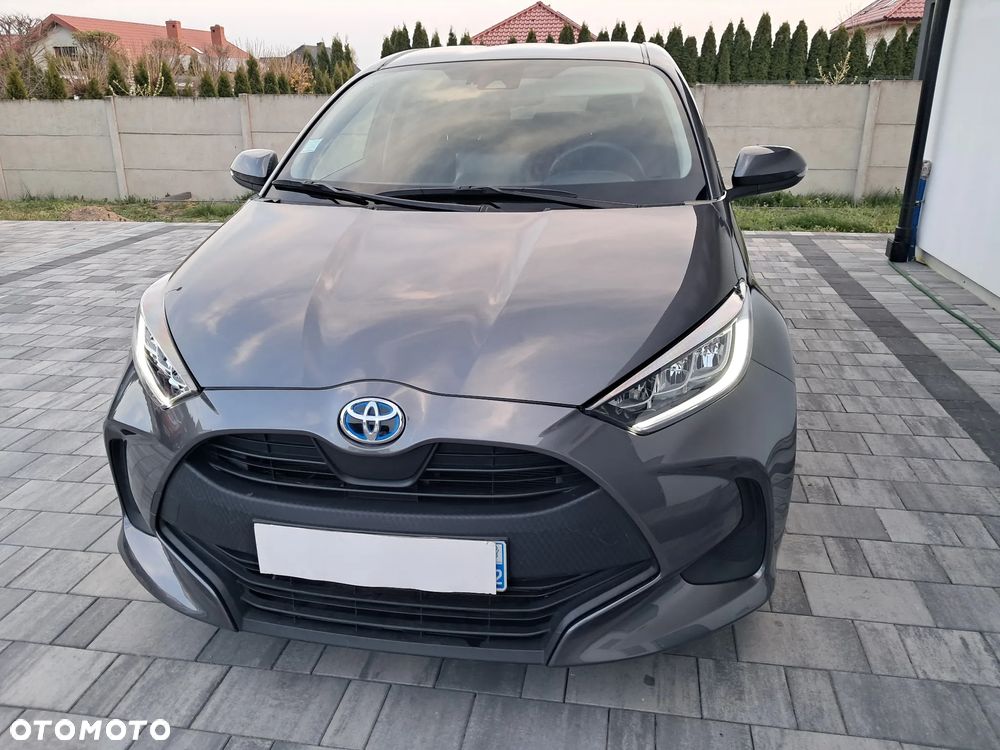 Toyota Yaris Hybrid 1.5 Executive - 4