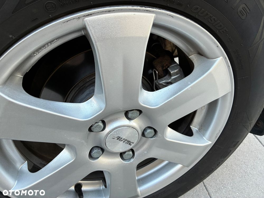 Ford Grand C-MAX - 13