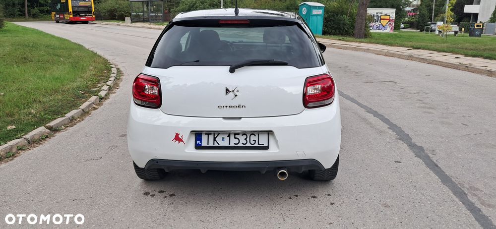Citroën DS3 1.6 HDi 99g SoChic - 9