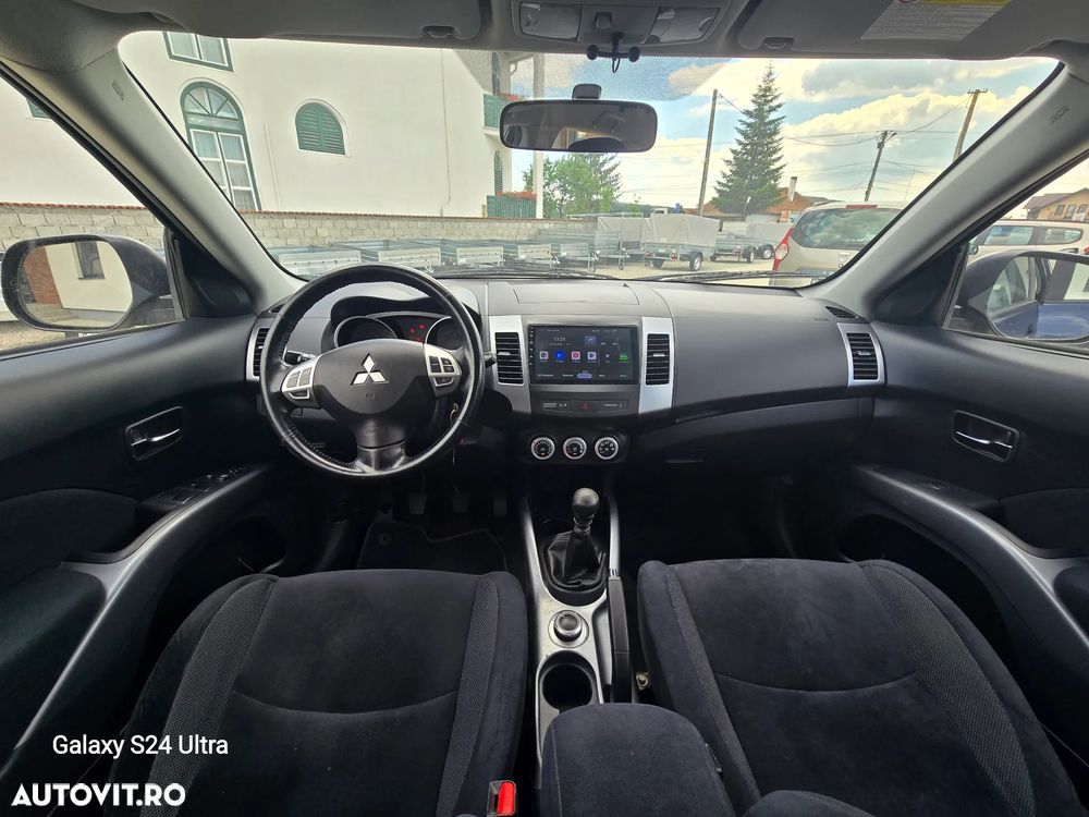 Mitsubishi Outlander 2.0 DI-D Intense - 7