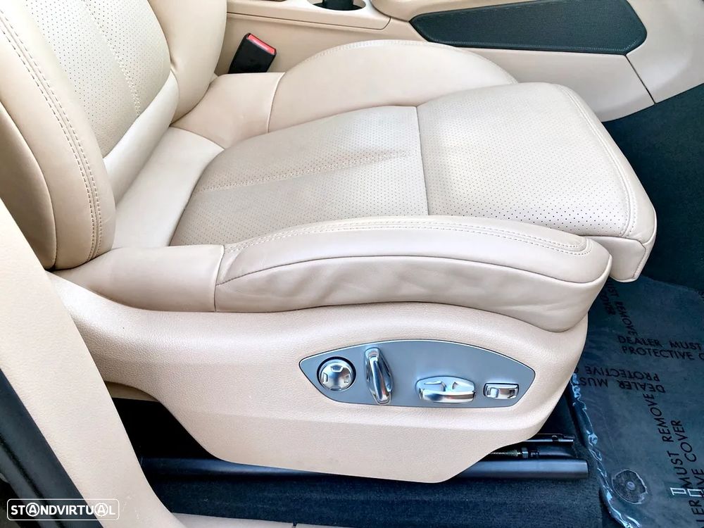 Porsche Macan Standard - 33